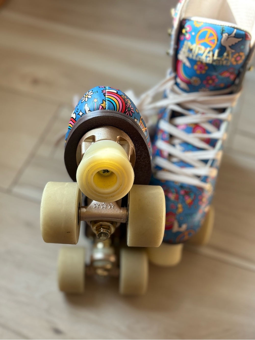 Impala Blue Groovy Roller Skates Women’s Size 8 Retro Rainbow Peace Quad Skates - Picture 9 of 9